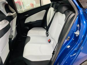 TOYOTA PRIUS VVT-I BUSINESS EDITION PLUS - 7384 - 4
