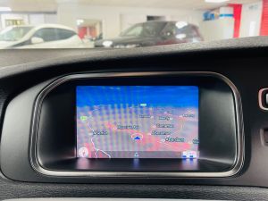 VOLVO V40 T3 R-DESIGN NAV PLUS - 7377 - 20