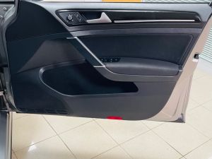 VOLKSWAGEN GOLF GTD DSG - 7414 - 12