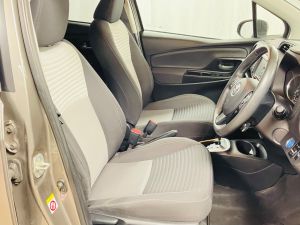 TOYOTA YARIS VVT-I DESIGN - 7403 - 19