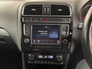 VOLKSWAGEN POLO BLUEGT - 7388 - 17