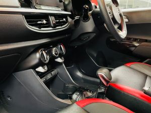 KIA PICANTO GT-LINE - 7392 - 8