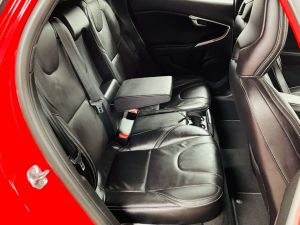 VOLVO V40 D3 R-DESIGN LUX NAV - 7347 - 15