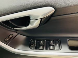 VOLVO XC60 D5 SE LUX NAV AWD - 7328 - 18