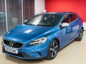 VOLVO V40 T3 R-DESIGN NAV PLUS - 7377 - 35