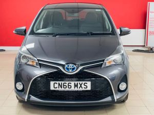 TOYOTA YARIS VVT-I DESIGN M-DRIVE S - 7313 - 33