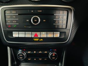 MERCEDES A-CLASS A 180 D SPORT PREMIUM - 7374 - 27