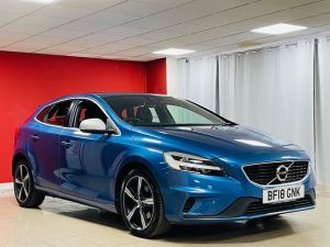 VOLVO V40 T3 R-DESIGN NAV PLUS - 7377 - 32