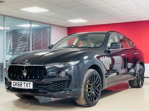 MASERATI LEVANTE D V6 - 7304 - 38