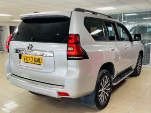 TOYOTA LAND CRUISER D-4D INVINCIBLE - 7391 - 37