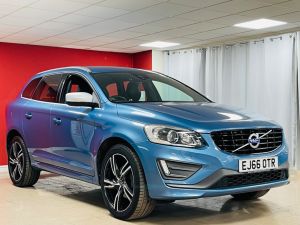 VOLVO XC60 D5 R-DESIGN LUX NAV AWD - 7364 - 29