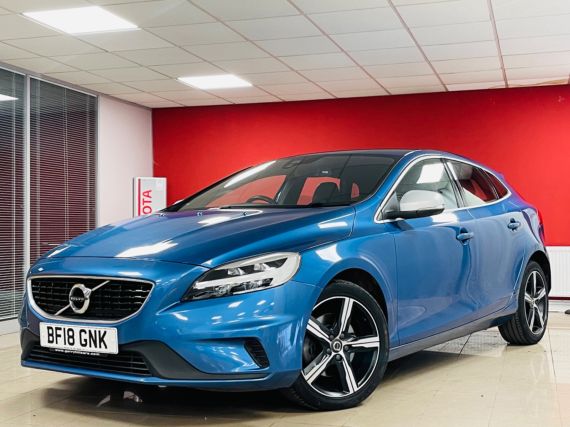 Used VOLVO V40 in Aberdare for sale