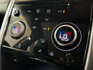 LAND ROVER DISCOVERY SPORT R-DYNAMIC HSE MHEV - 7410 - 26