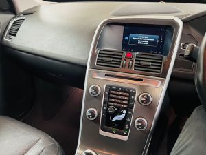 VOLVO XC60 D5 SE LUX NAV AWD - 7328 - 19