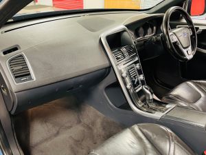 VOLVO XC60 D5 R-DESIGN LUX NAV AWD - 7364 - 5