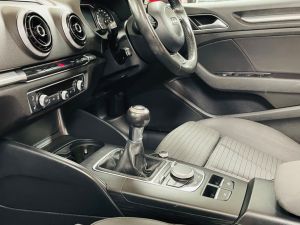AUDI A3 TDI SPORT - 7382 - 6
