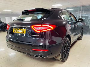 MASERATI LEVANTE D V6 - 7304 - 36